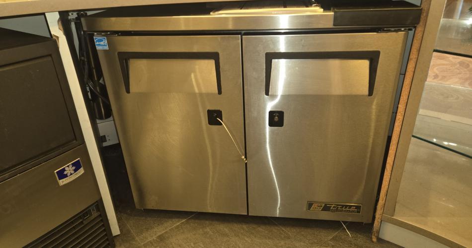 Appliance repair photo (1)