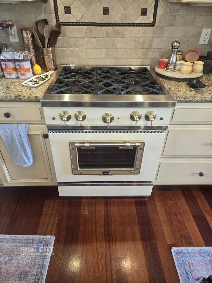 Appliance repair photo (3)