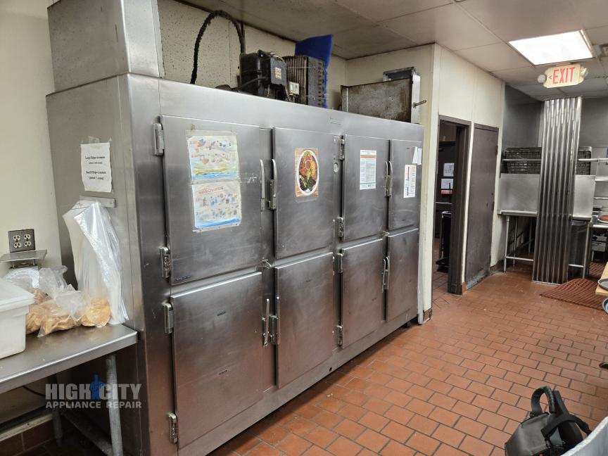 Appliance repair photo (2)