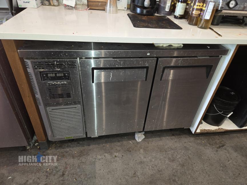 Appliance repair photo (1)