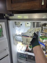 Ice Maker photo