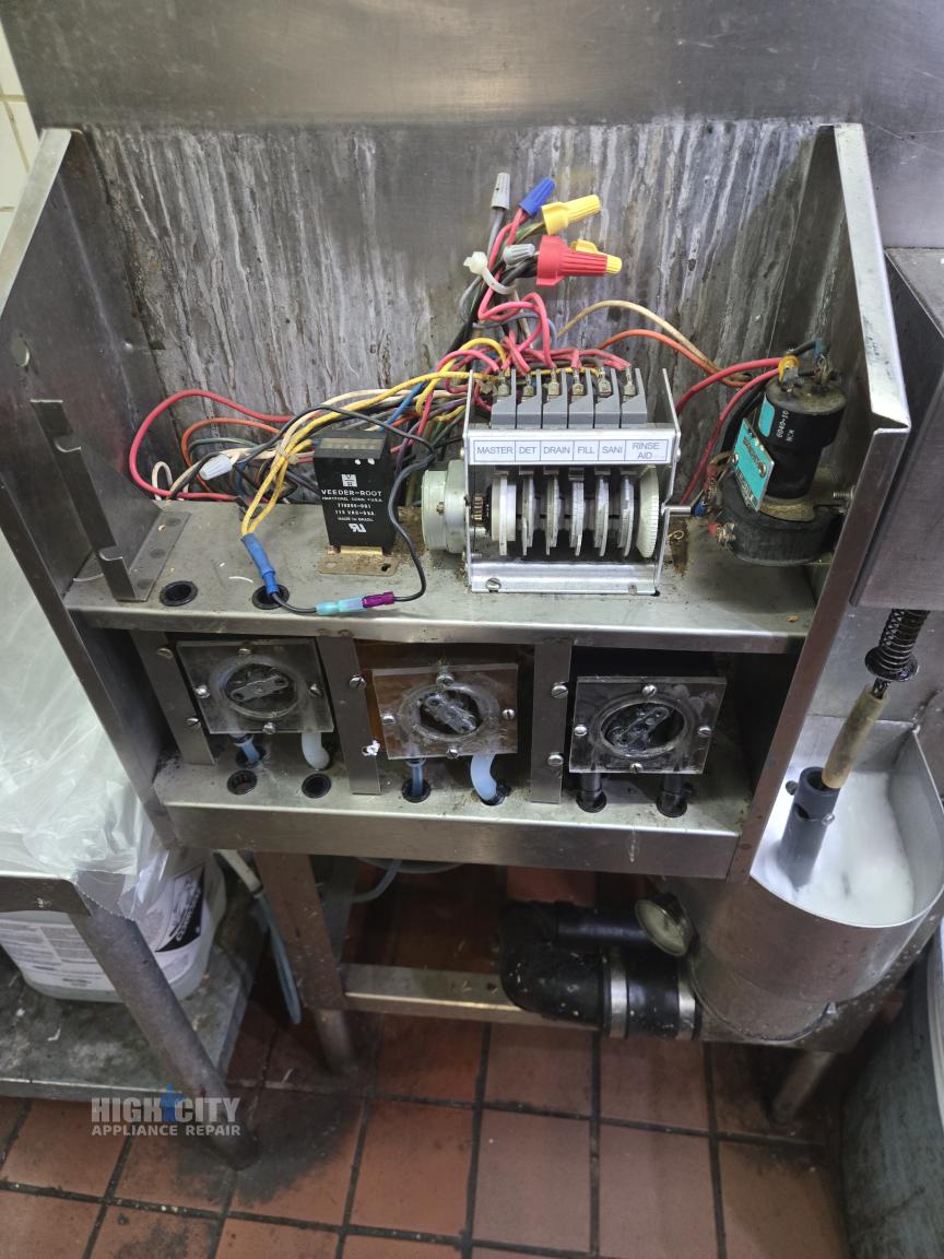 Appliance repair photo (5)