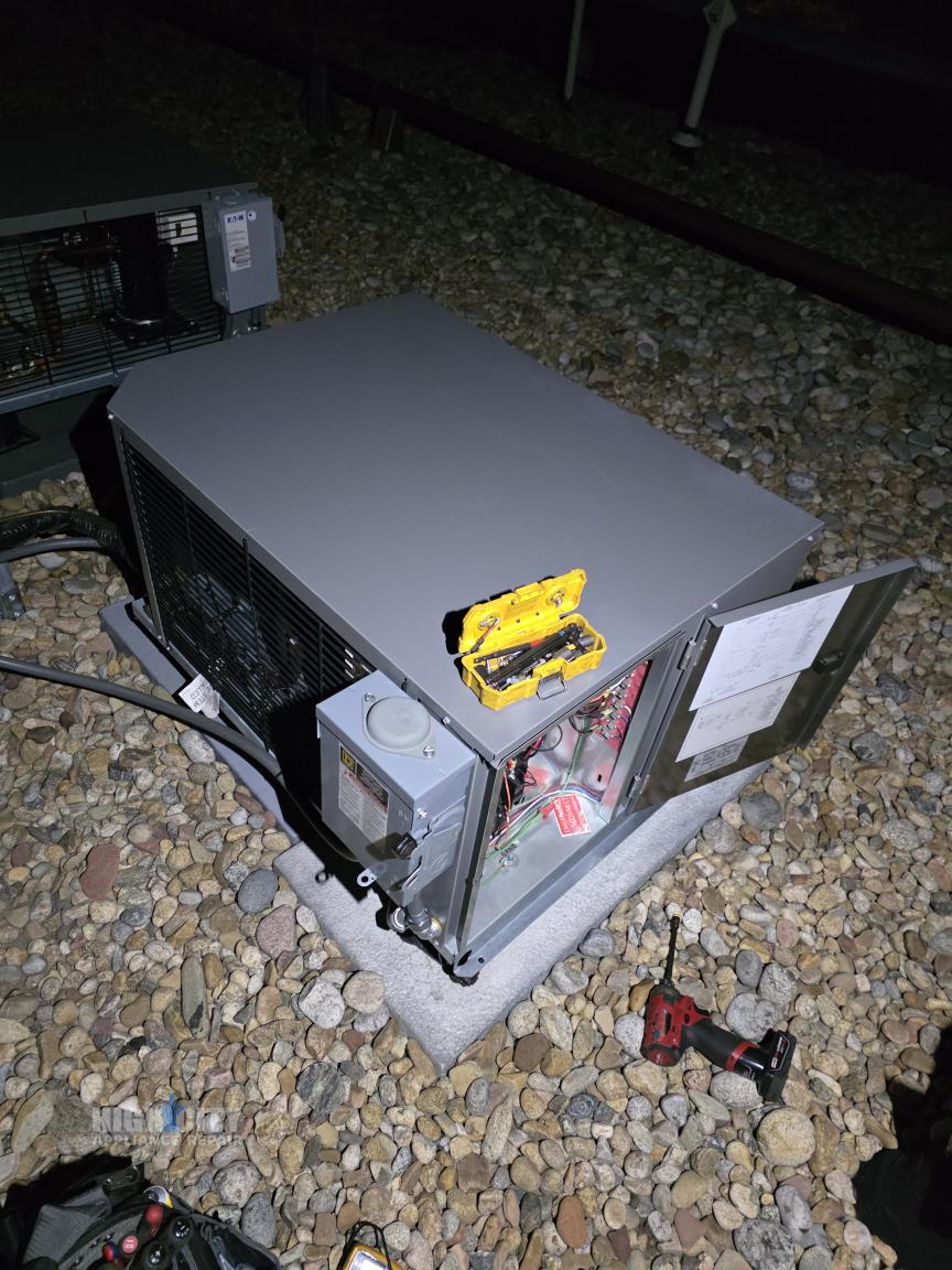 Appliance repair photo (2)