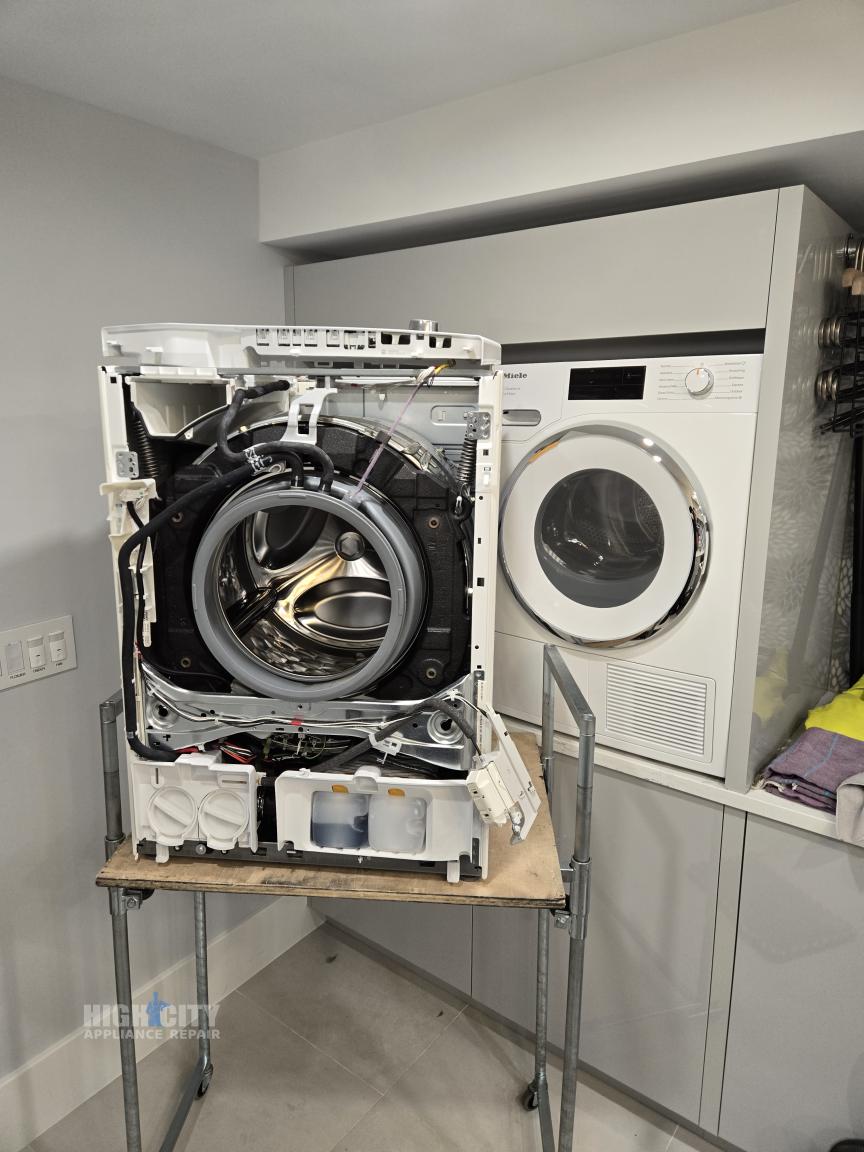 Appliance repair photo (1)