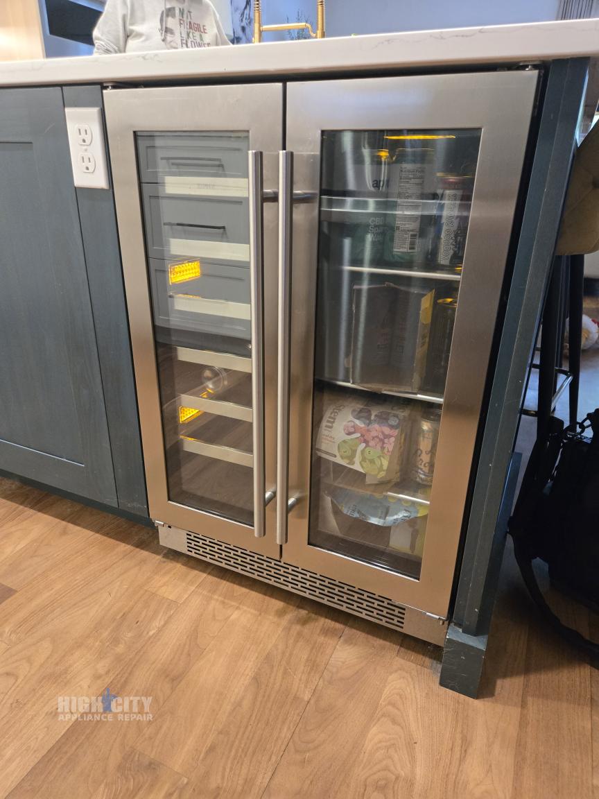 Appliance repair photo (2)