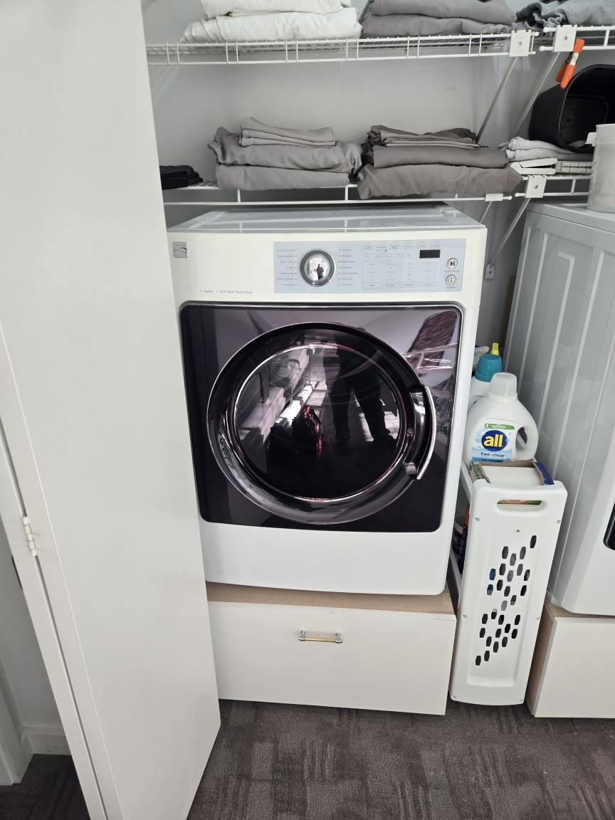 Electric Dryer photo