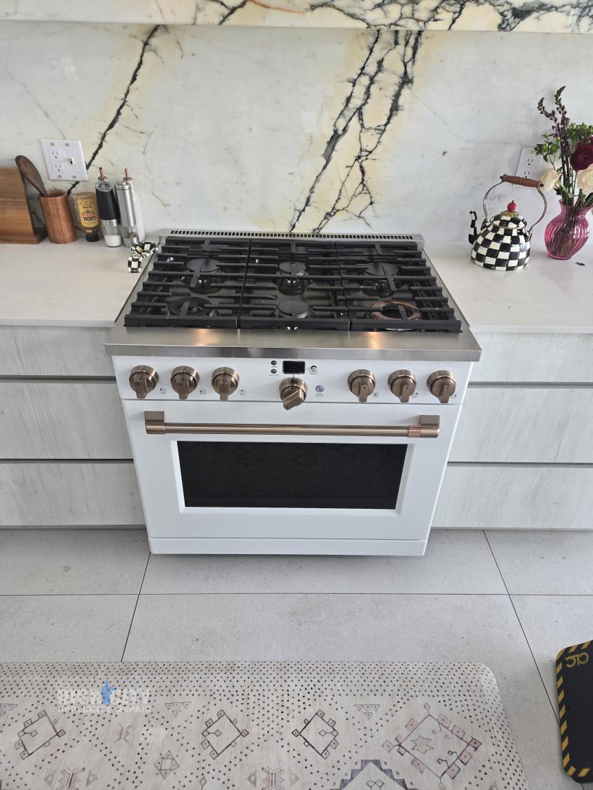 Appliance repair photo (1)