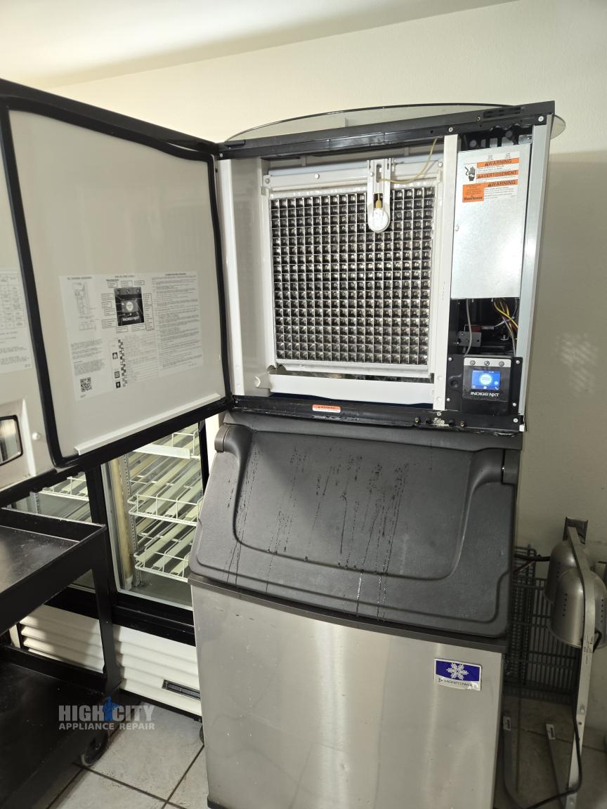 Appliance repair photo (3)